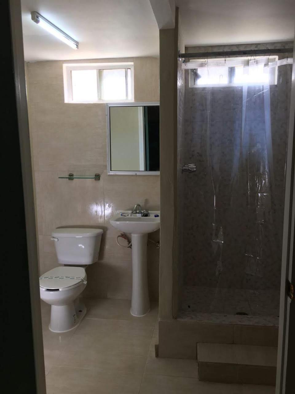 Hotel Frontera Baja Mexicali Zewnętrze zdjęcie