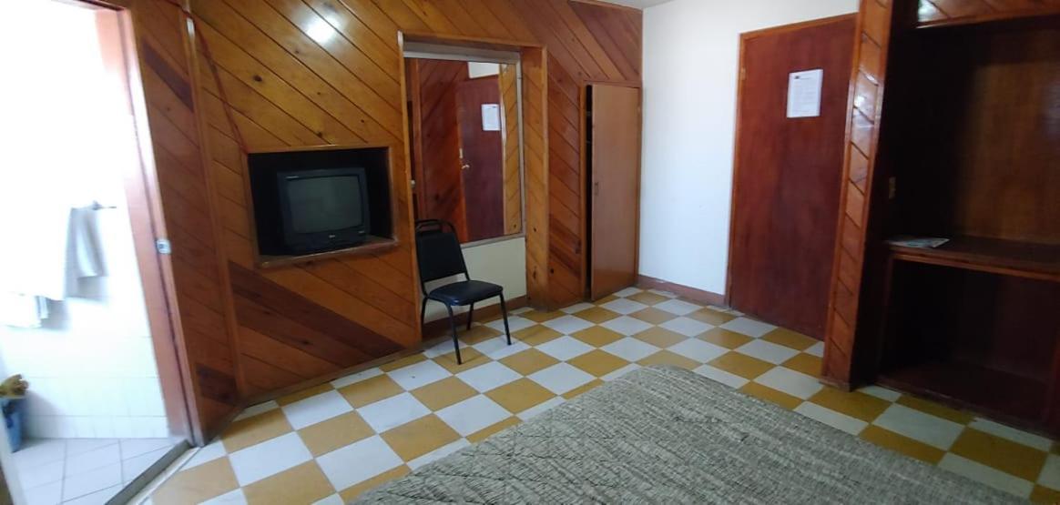 Hotel Frontera Baja Mexicali Zewnętrze zdjęcie