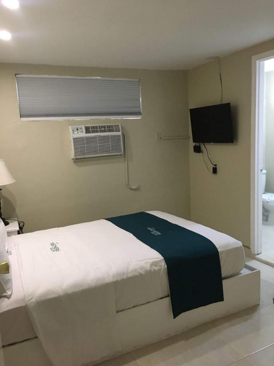 Hotel Frontera Baja Mexicali Zewnętrze zdjęcie