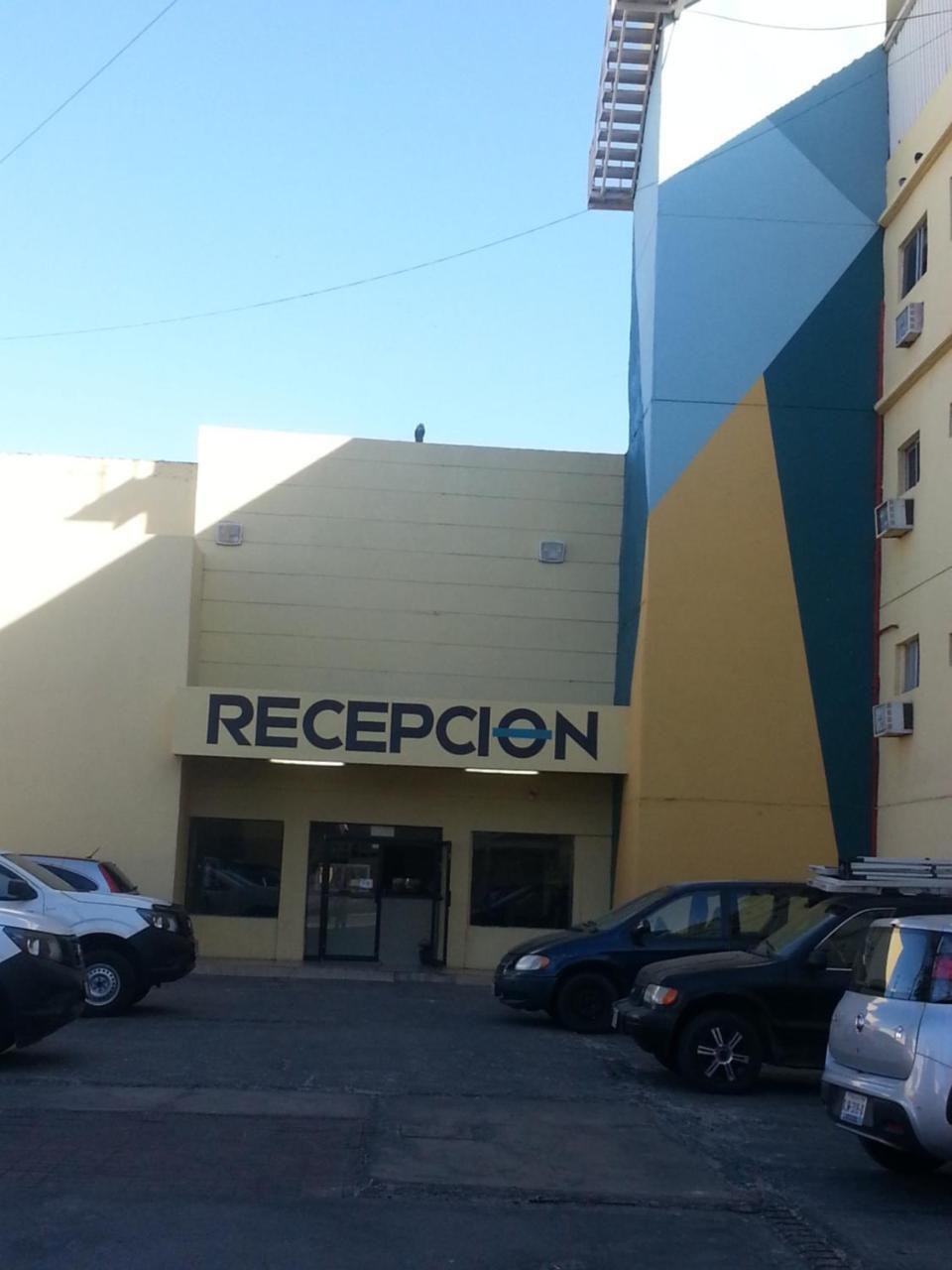 Hotel Frontera Baja Mexicali Zewnętrze zdjęcie